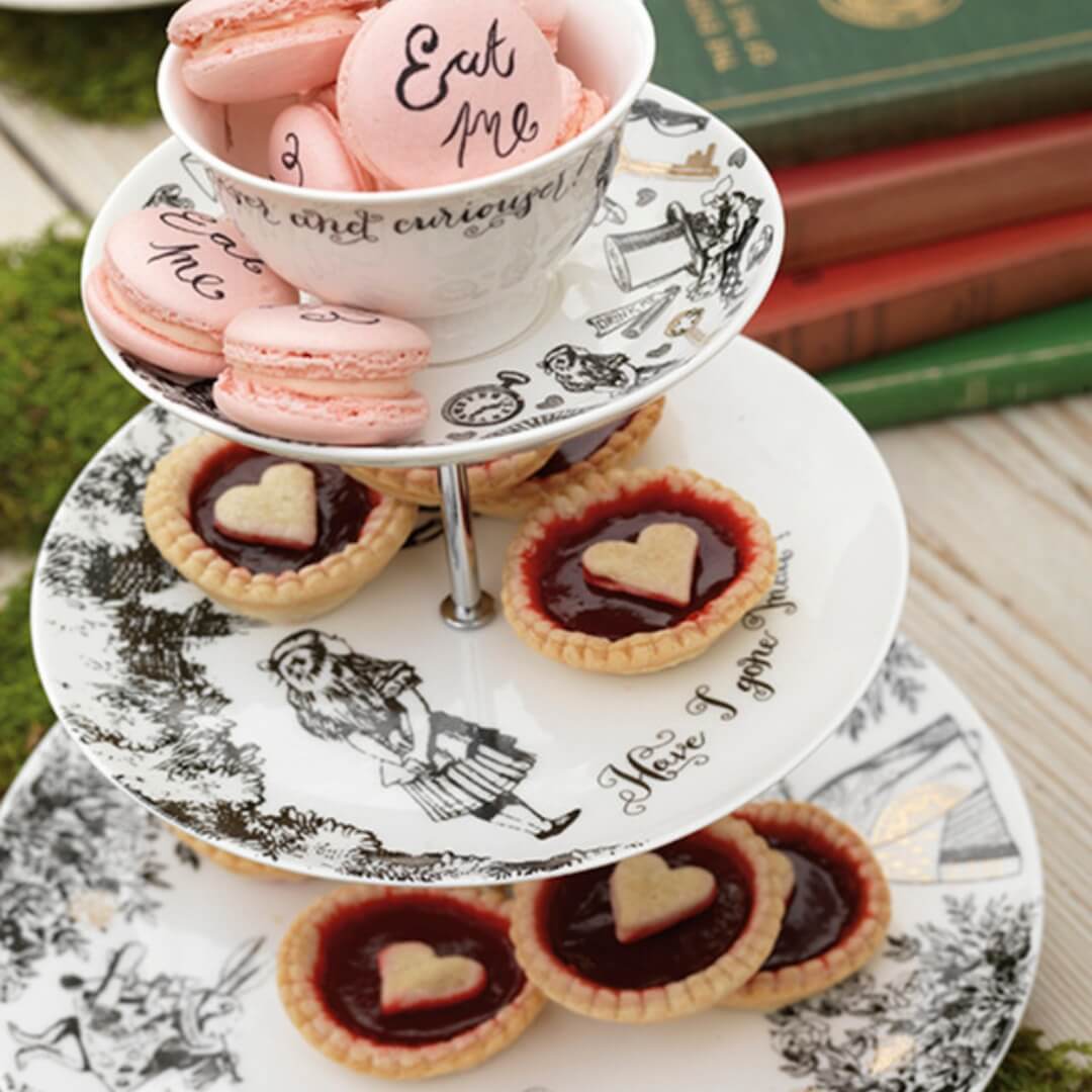 Mikasa x V&A Alice in Wonderland 3-Tiered Cake Stand