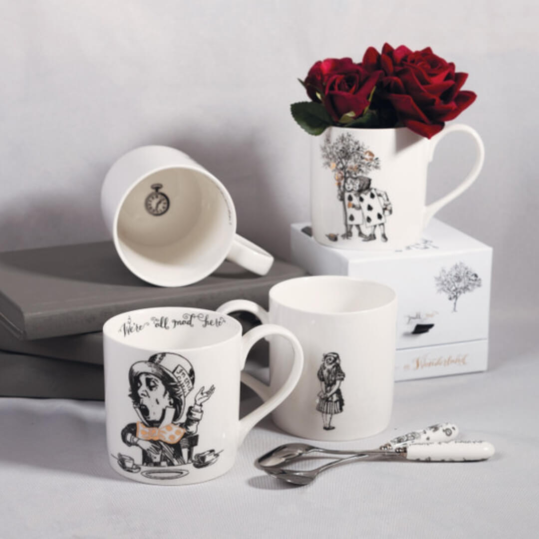 Mikasa x V&A Alice in Wonderland 350ml Mug Mad Hatter