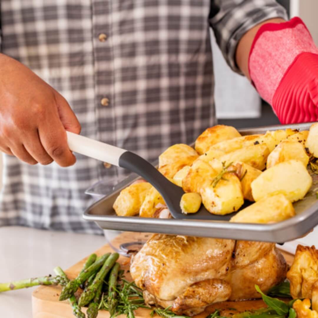 KitchenAid Solid Turner Porcelain White