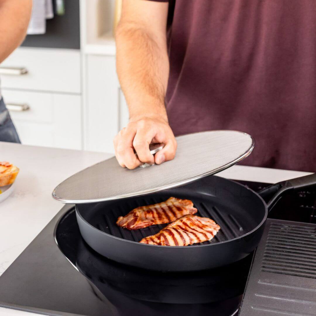 KitchenAid Odour Absorbing Splatter Guard 33cm