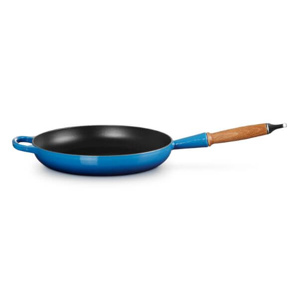 Le Creuset Classic Frypan 28cm with wooden handle