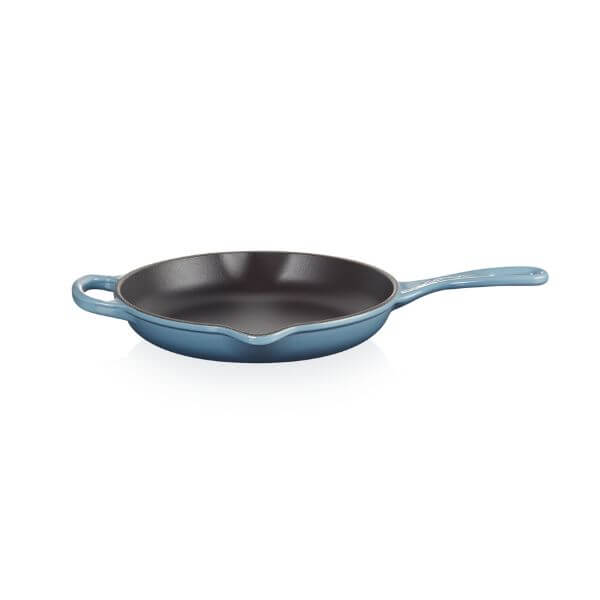 Le Creuset Signature 23cm Cast Iron Skillet