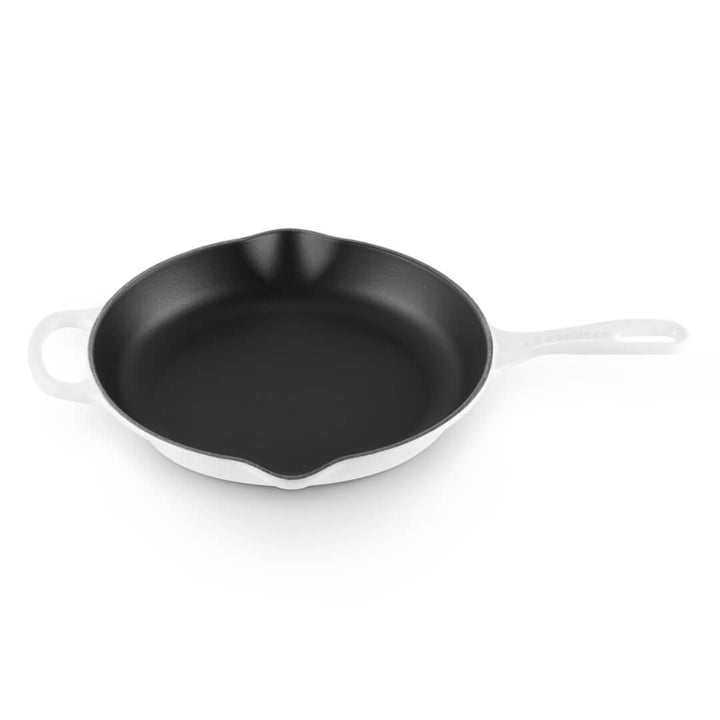 Le Creuset Signature 26cm Cast Iron Skillet