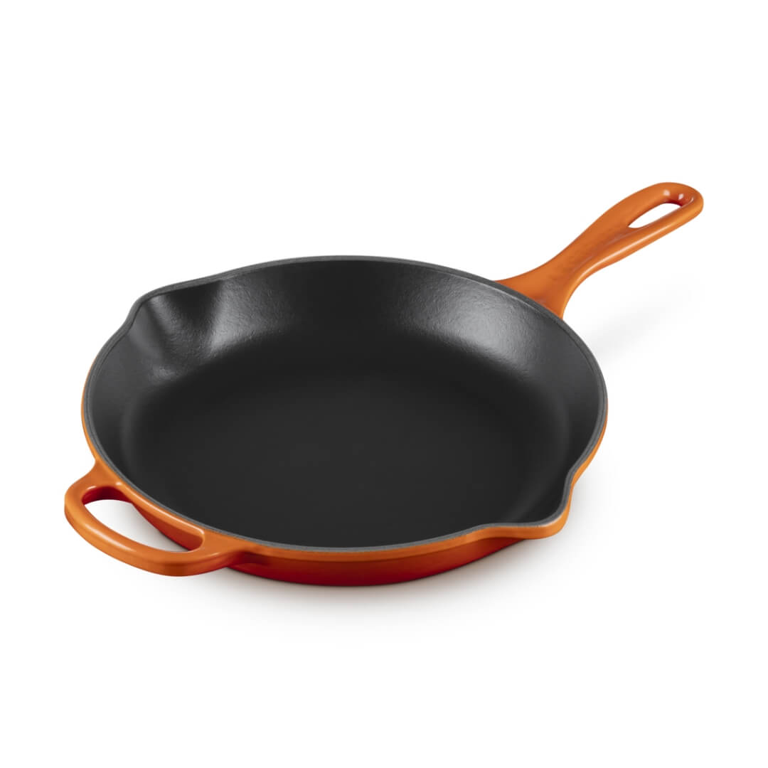 Le Creuset Signature 26cm Cast Iron Skillet