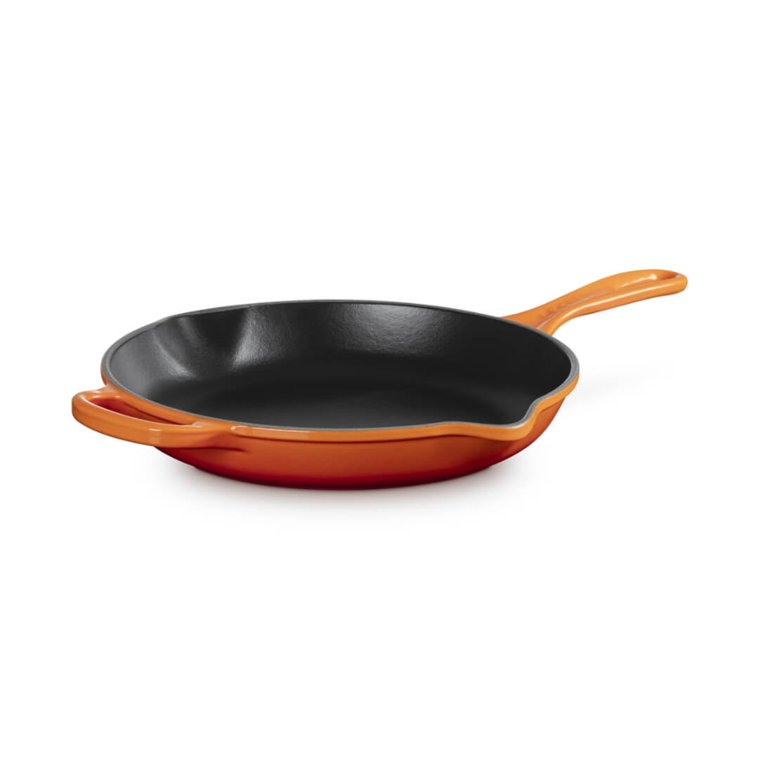 Le Creuset Signature 26cm Cast Iron Skillet