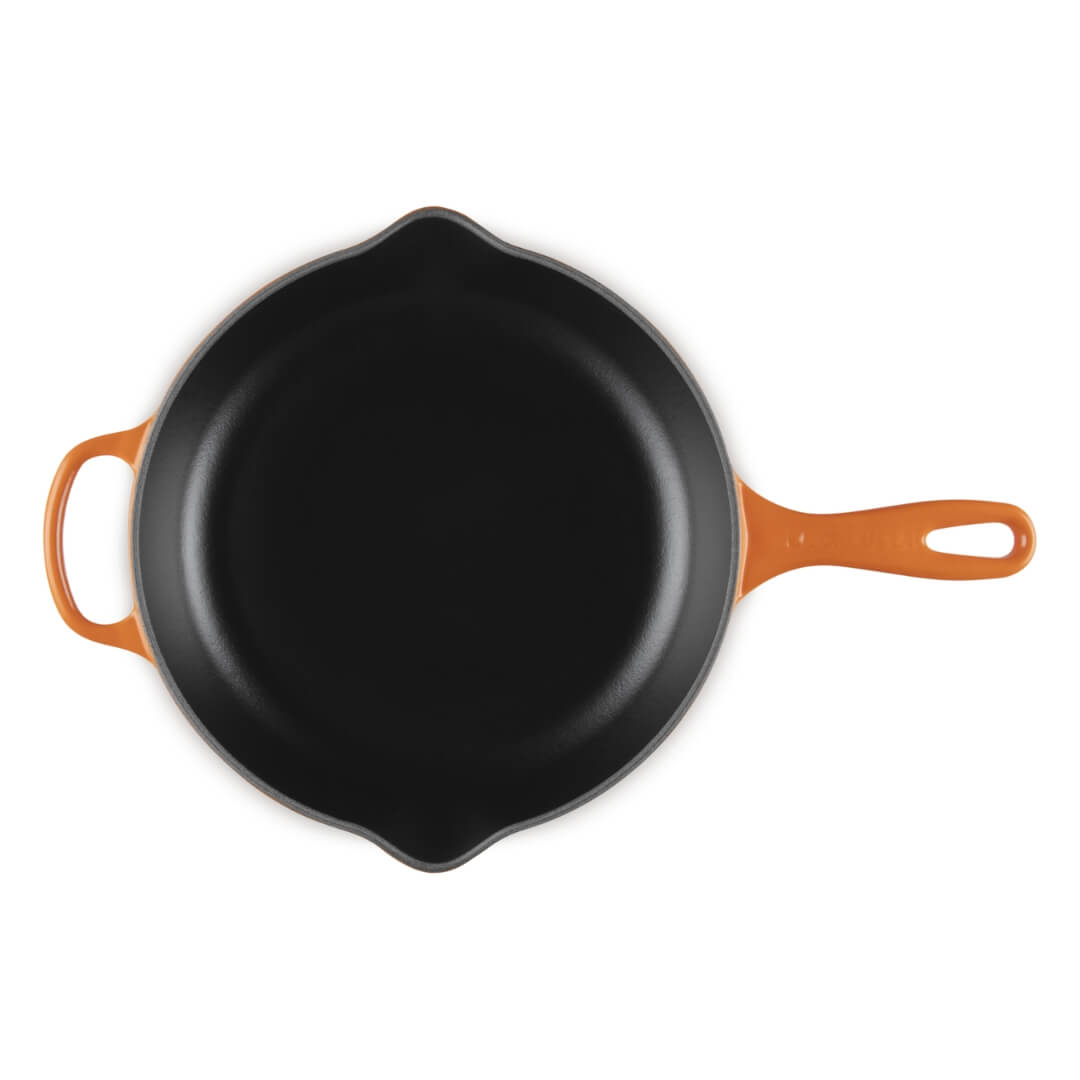 Le Creuset Signature 26cm Cast Iron Skillet