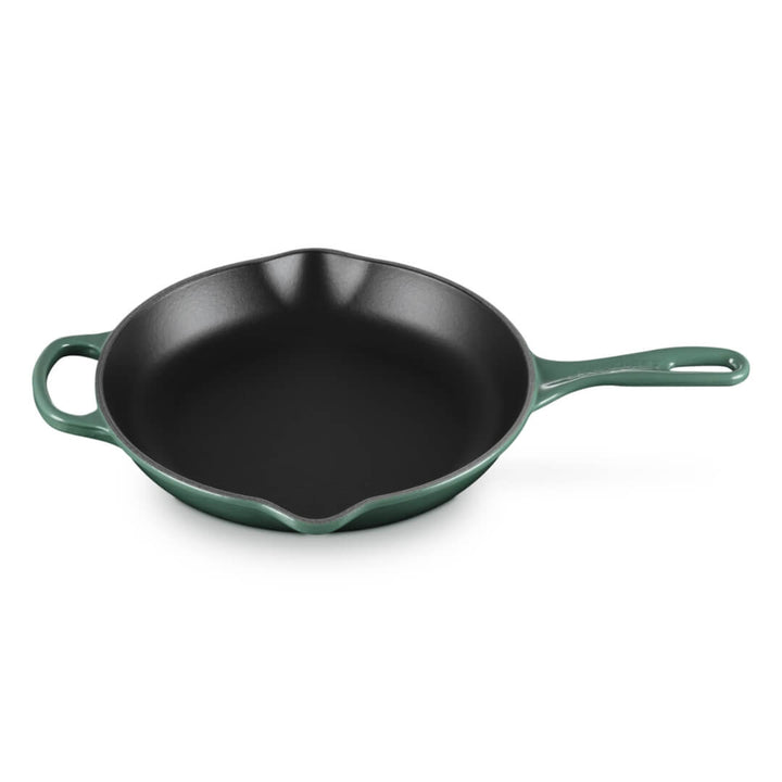 Le Creuset Signature 26cm Cast Iron Skillet