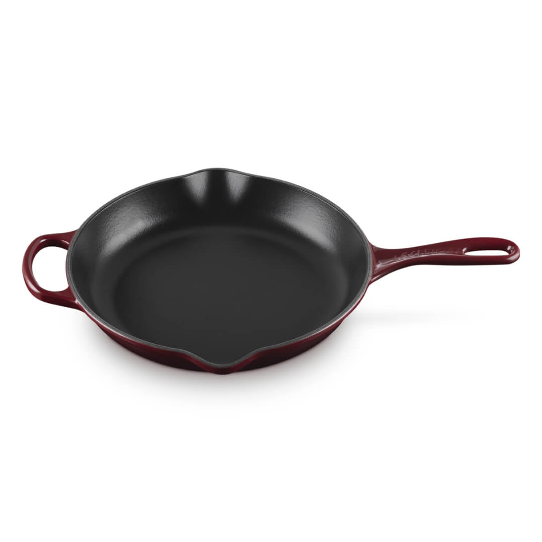 Le Creuset Signature 26cm Cast Iron Skillet