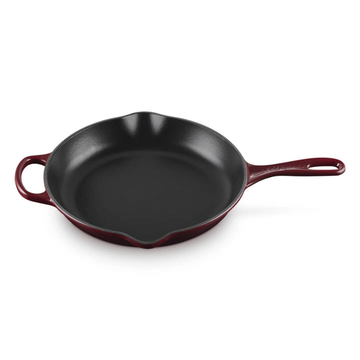 Le Creuset Signature 26cm Cast Iron Skillet
