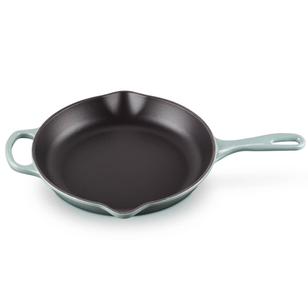Le Creuset Signature 30cm Cast Iron Skillet