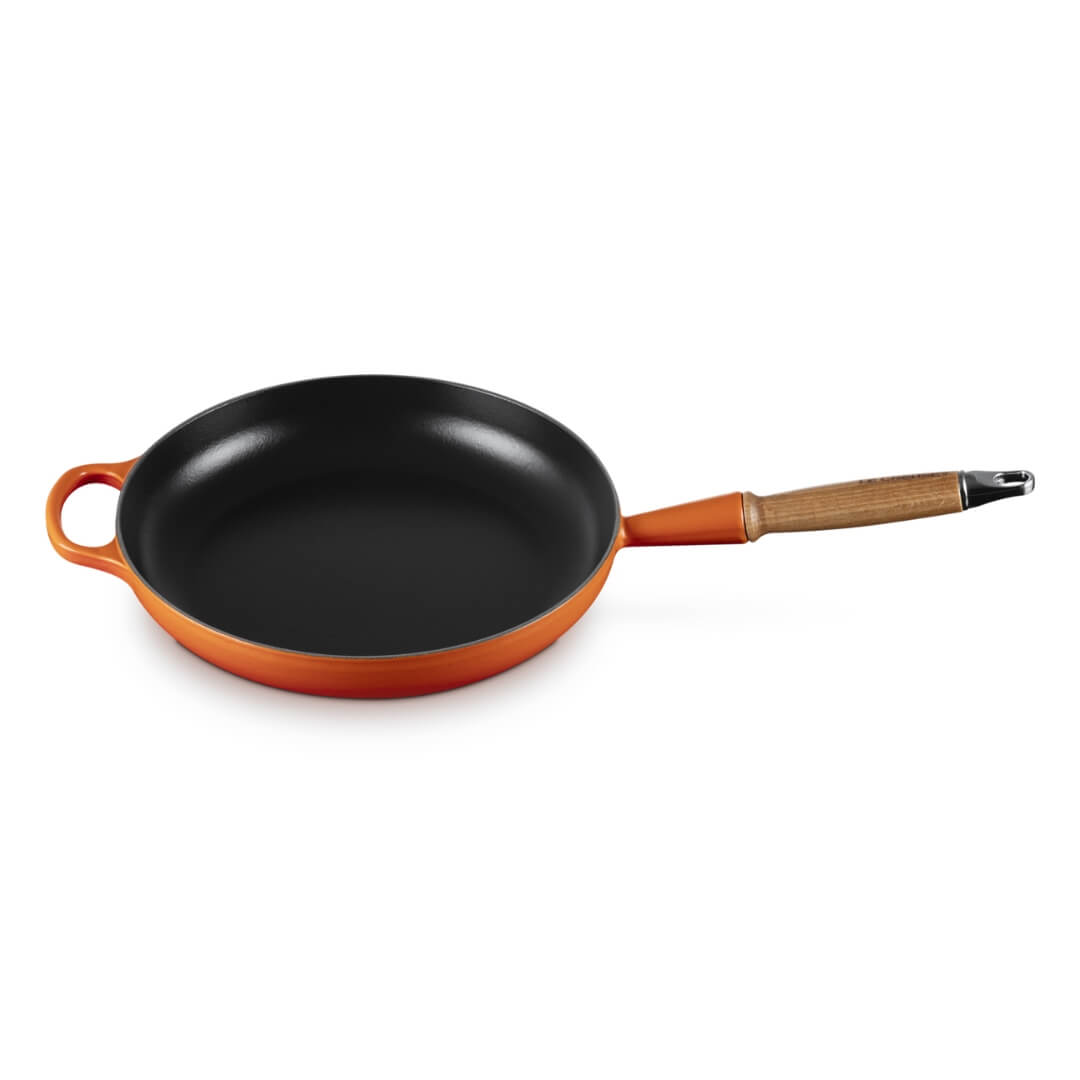 Le Creuset Signature Cast Iron 28cm Frypan with wooden handle