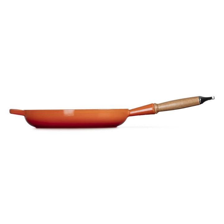 Le Creuset Signature Cast Iron 28cm Frypan with wooden handle