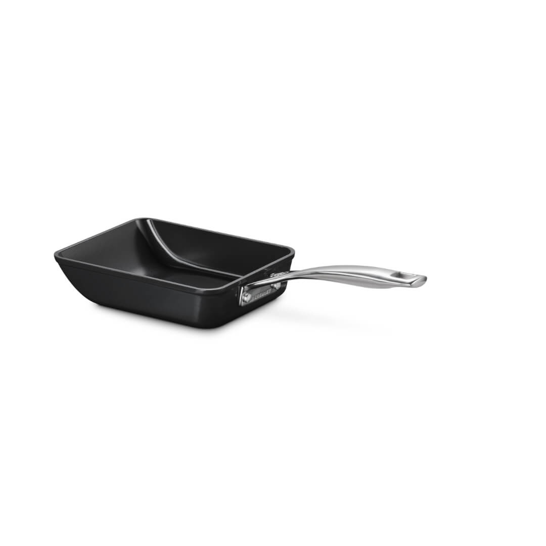 Le Creuset Ceramic Non-Stick Rect Egg Pan 18cm