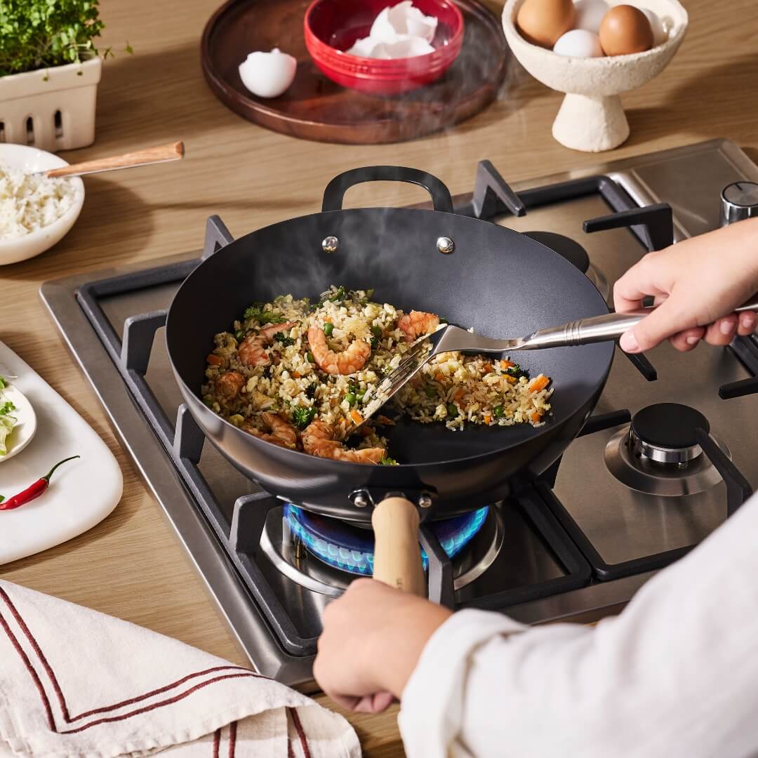 Le Creuset Carbon Steel Non-stick Wok 30cm