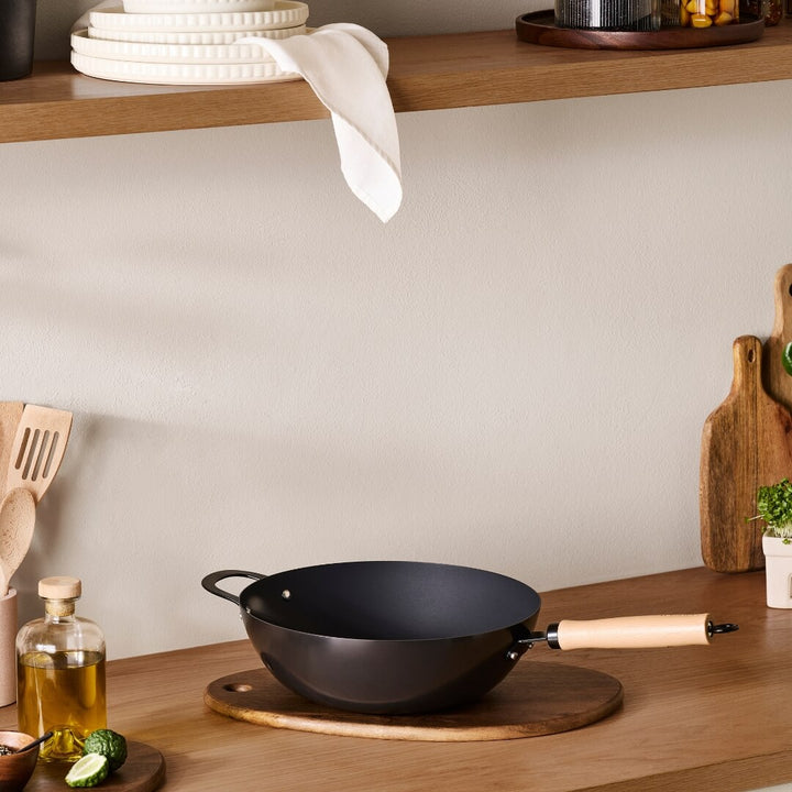 Le Creuset Carbon Steel Non-stick Wok 30cm