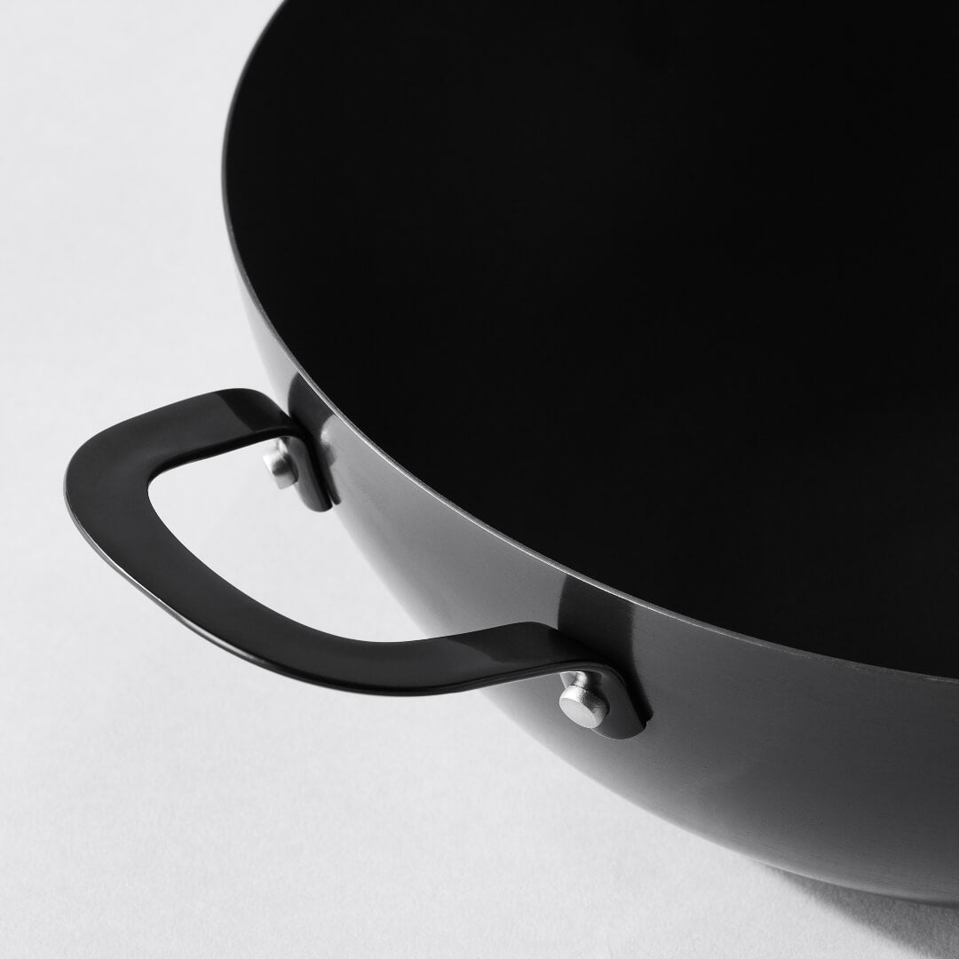 Le Creuset Carbon Steel Non-stick Wok 30cm