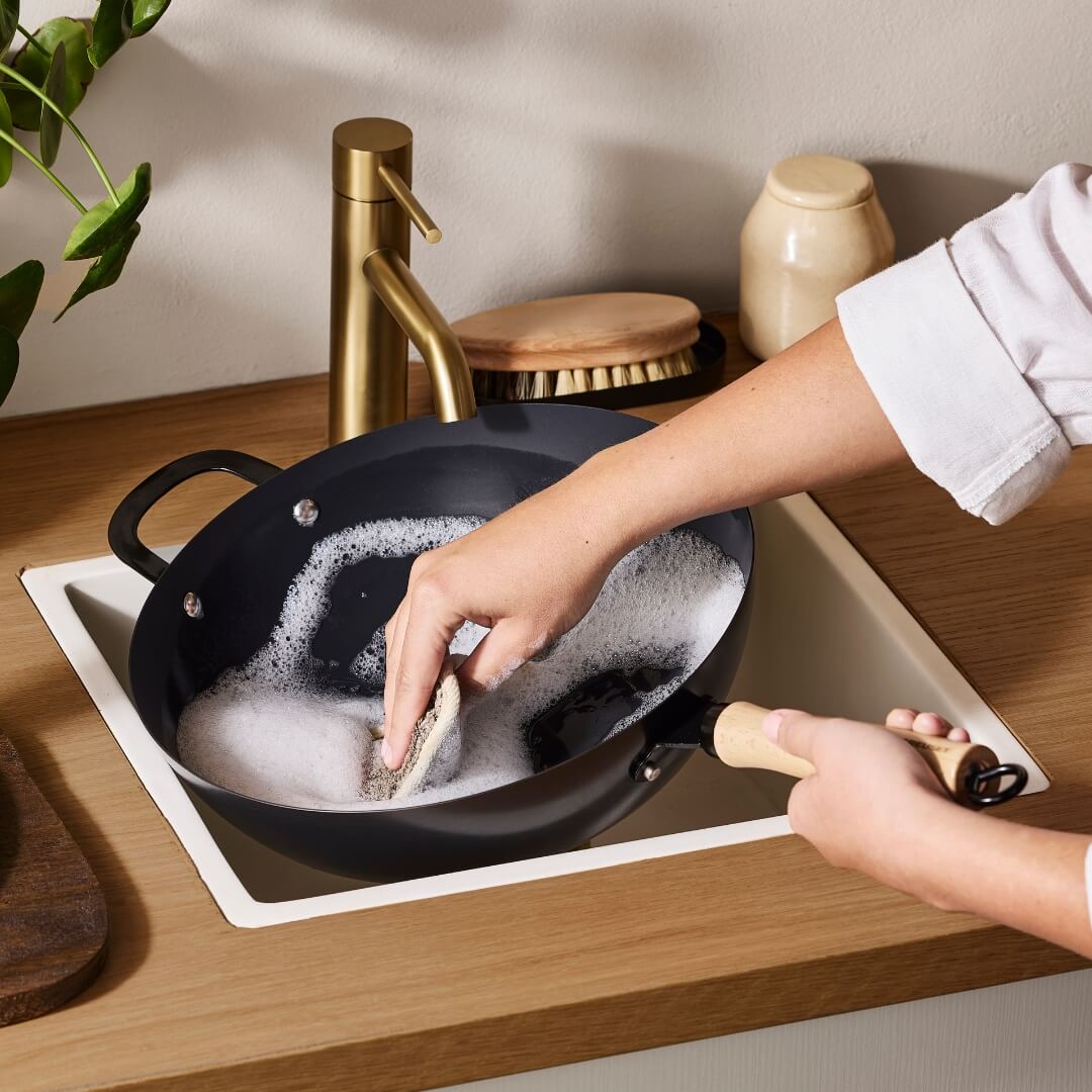 Le Creuset Carbon Steel Non-stick Wok 30cm