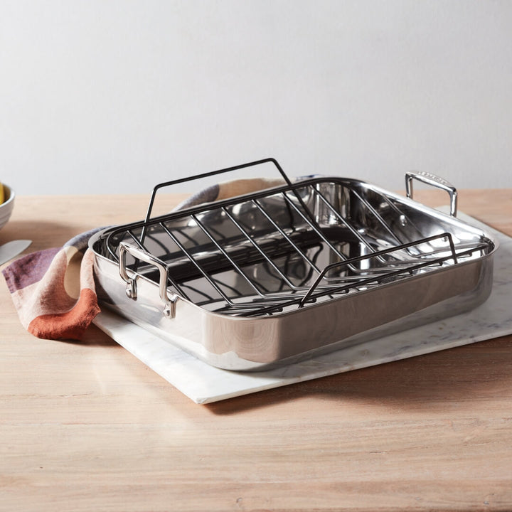 Le Creuset Classic 3-Ply Roaster with Rack 35cm