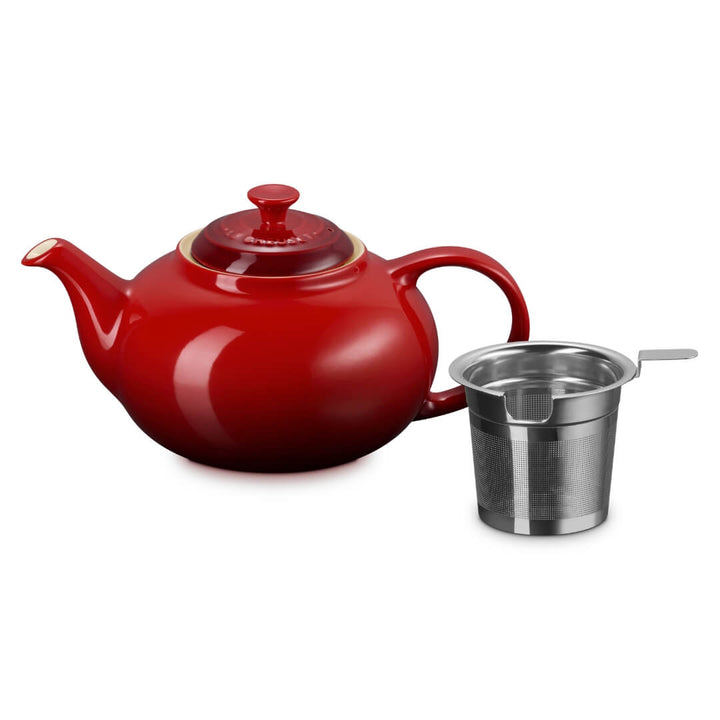 Le Creuset Classic 1.3L Teapot Cerise