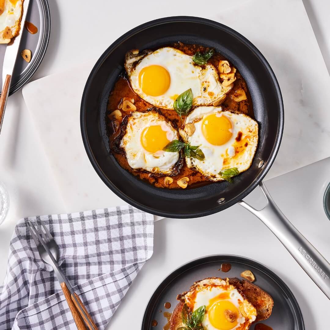 Le Creuset Essentials 3-Ply Non-Stick Frypan