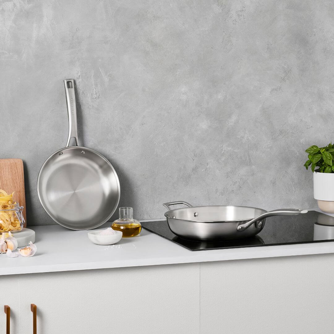 Le Creuset Essentials 3-Ply Frypan