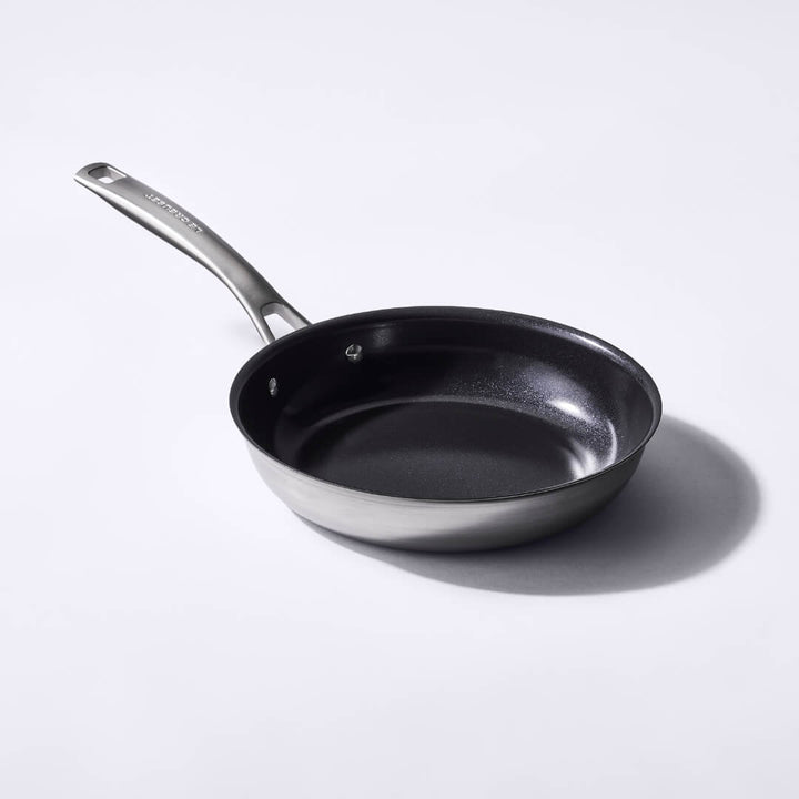 Le Creuset Essentials 3-Ply Non-Stick Frypan