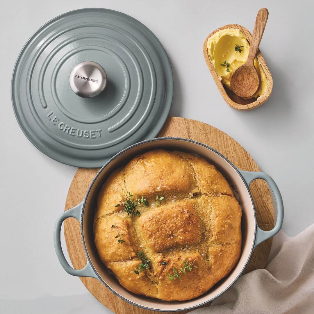 Le Creuset Signature Round Casserole Sea Salt