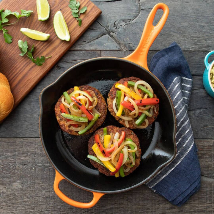 Le Creuset Signature 26cm Cast Iron Skillet