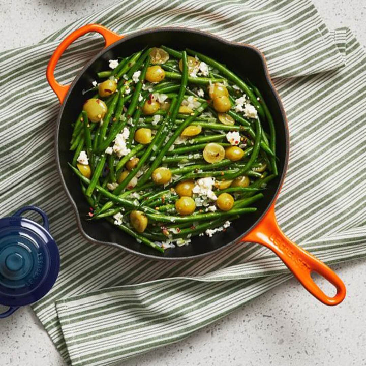 Le Creuset Signature 30cm Cast Iron Skillet