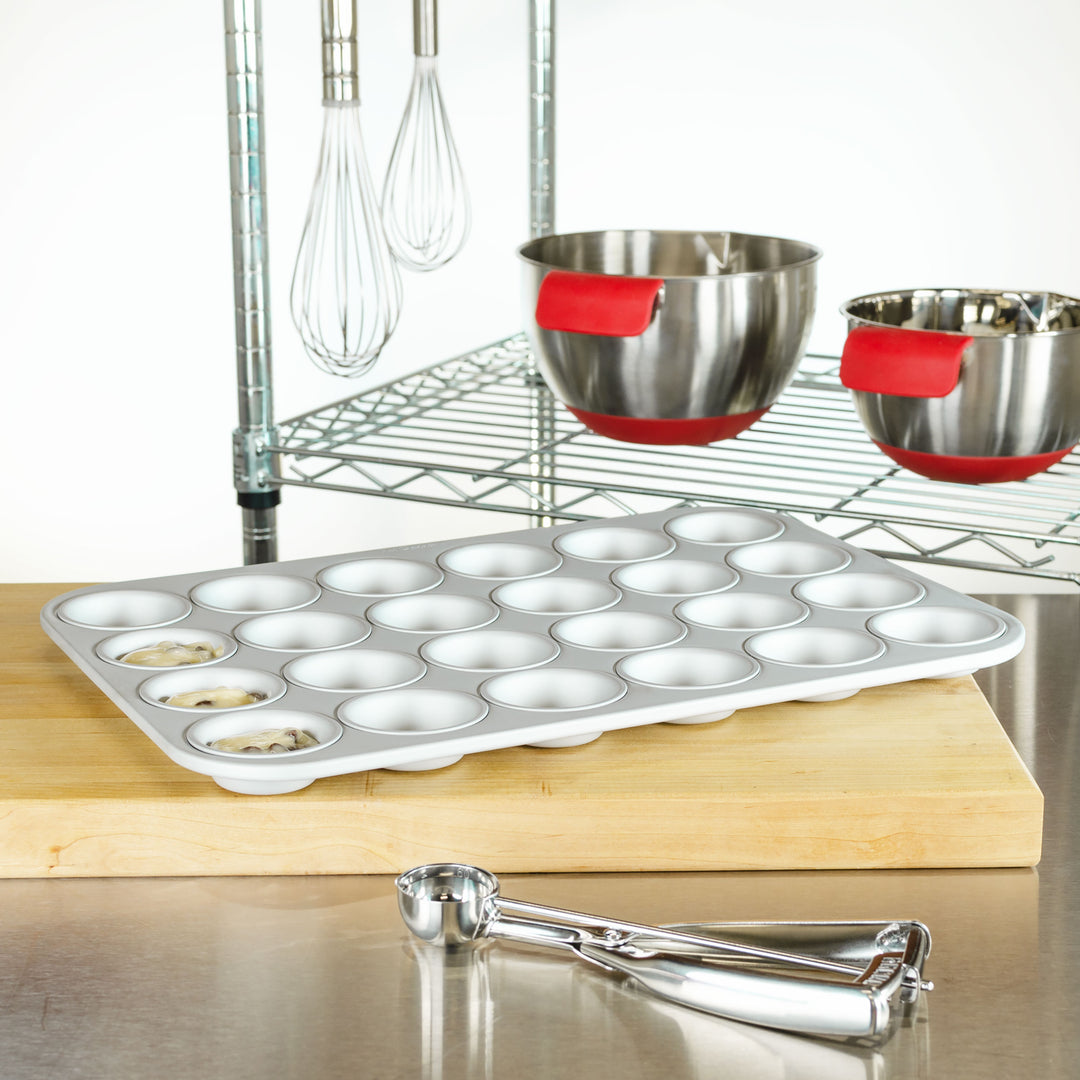 Fat Daddio's Muffin Pans