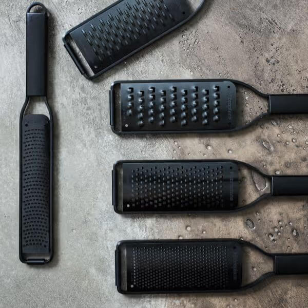 Microplane Black Sheep Coarse Grater
