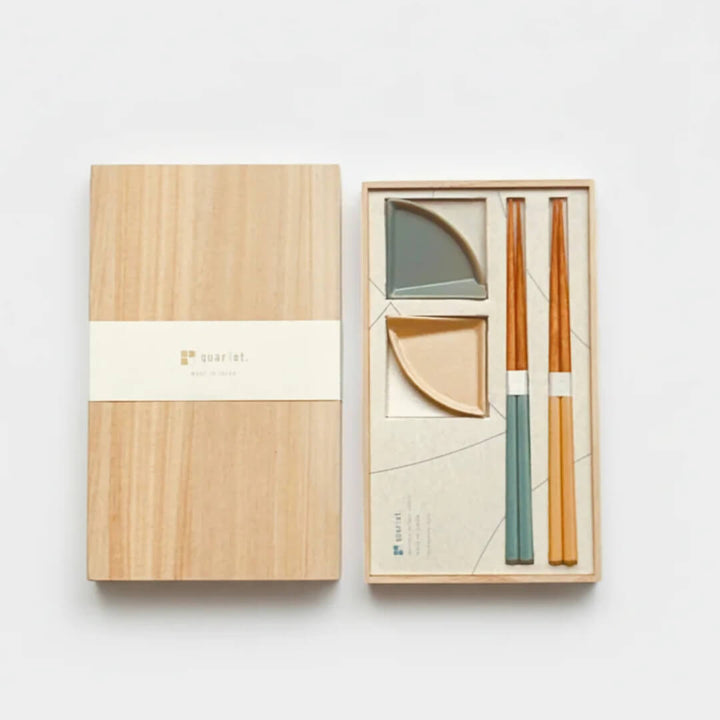 Sunlife Peacock & Beige Giftboxed Chopsticks with Rests