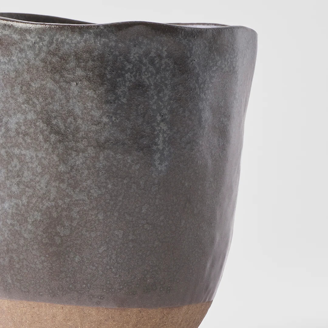 Naibu Lopsided Large Tea Mug Black