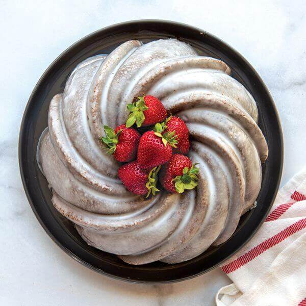 NordicWare Swirl Bundt Cake Pan