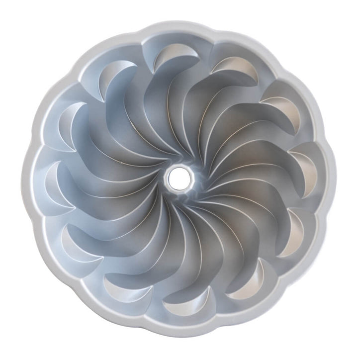 NordicWare Pirouette Gold Bundt Pan