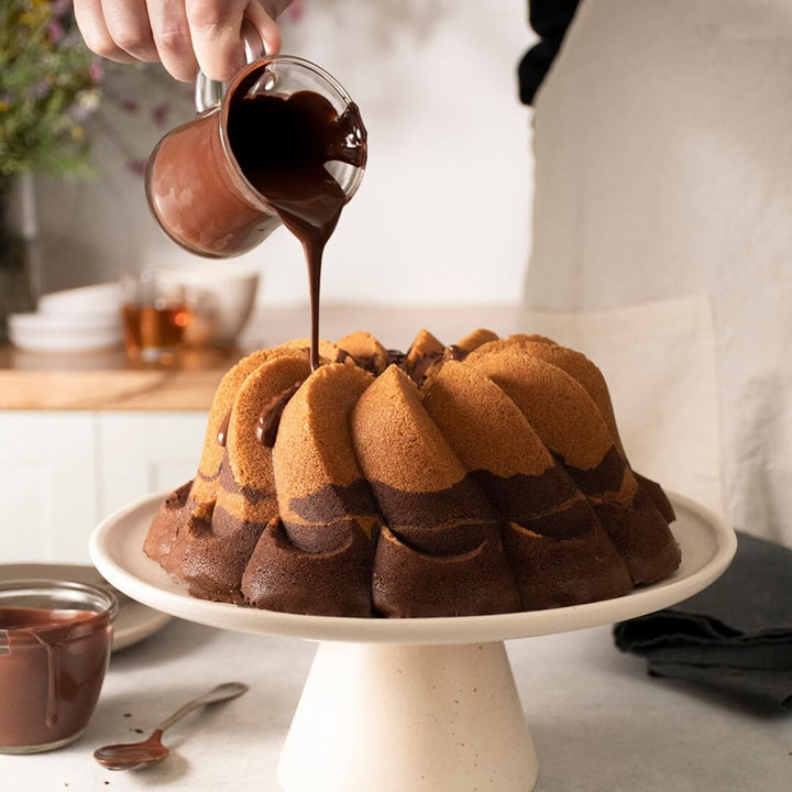 NordicWare Pirouette Gold Bundt Pan