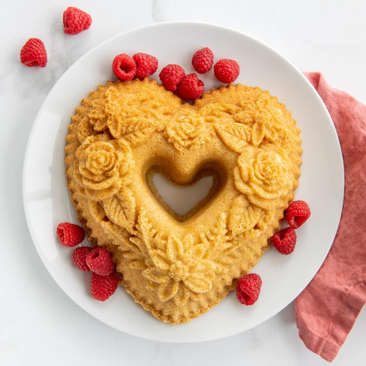 NordicWare Floral Heart Bundt Pan 6cup