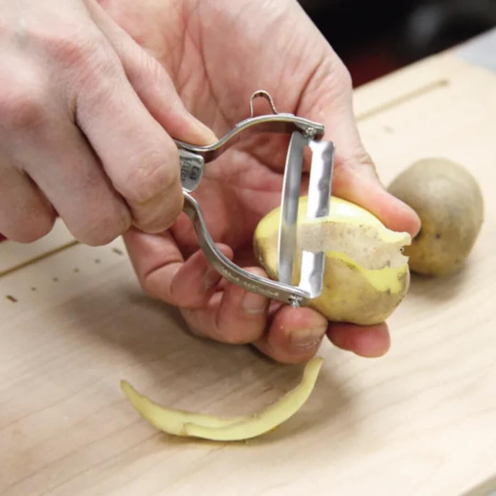 Kai Select 100 S/S T Peeler