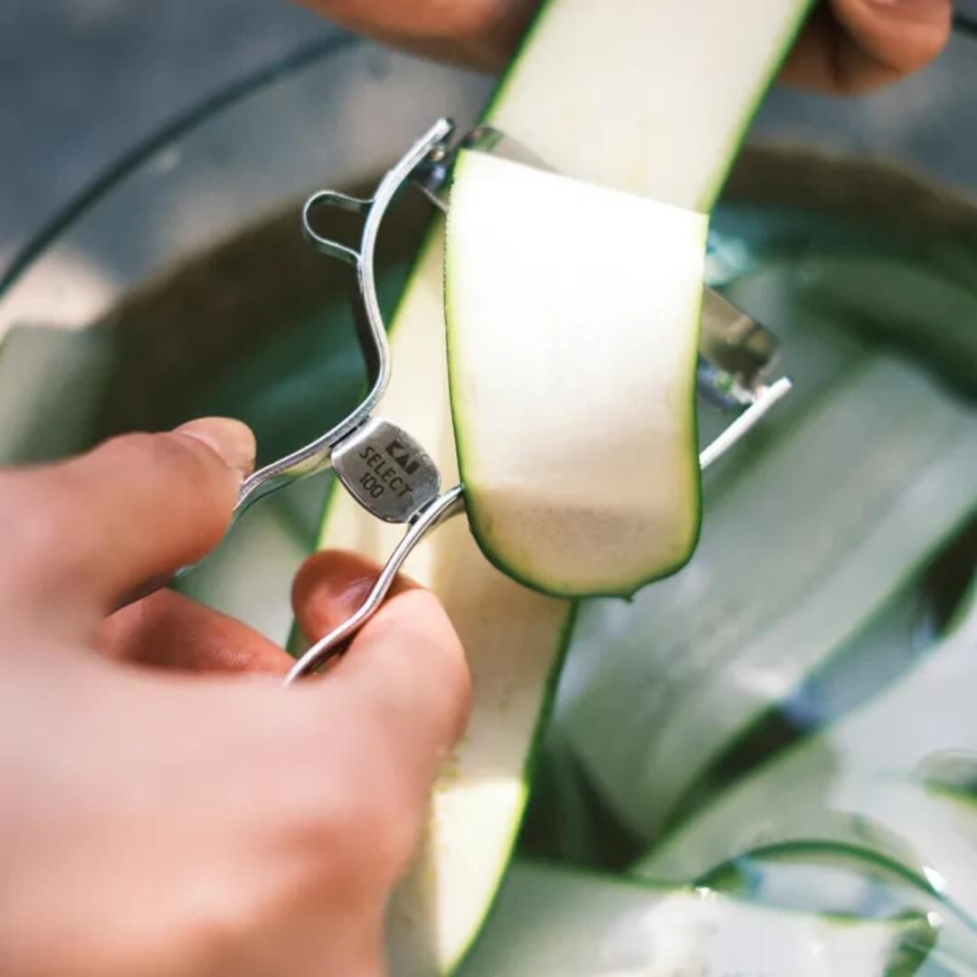 Kai Select 100 S/S T Peeler