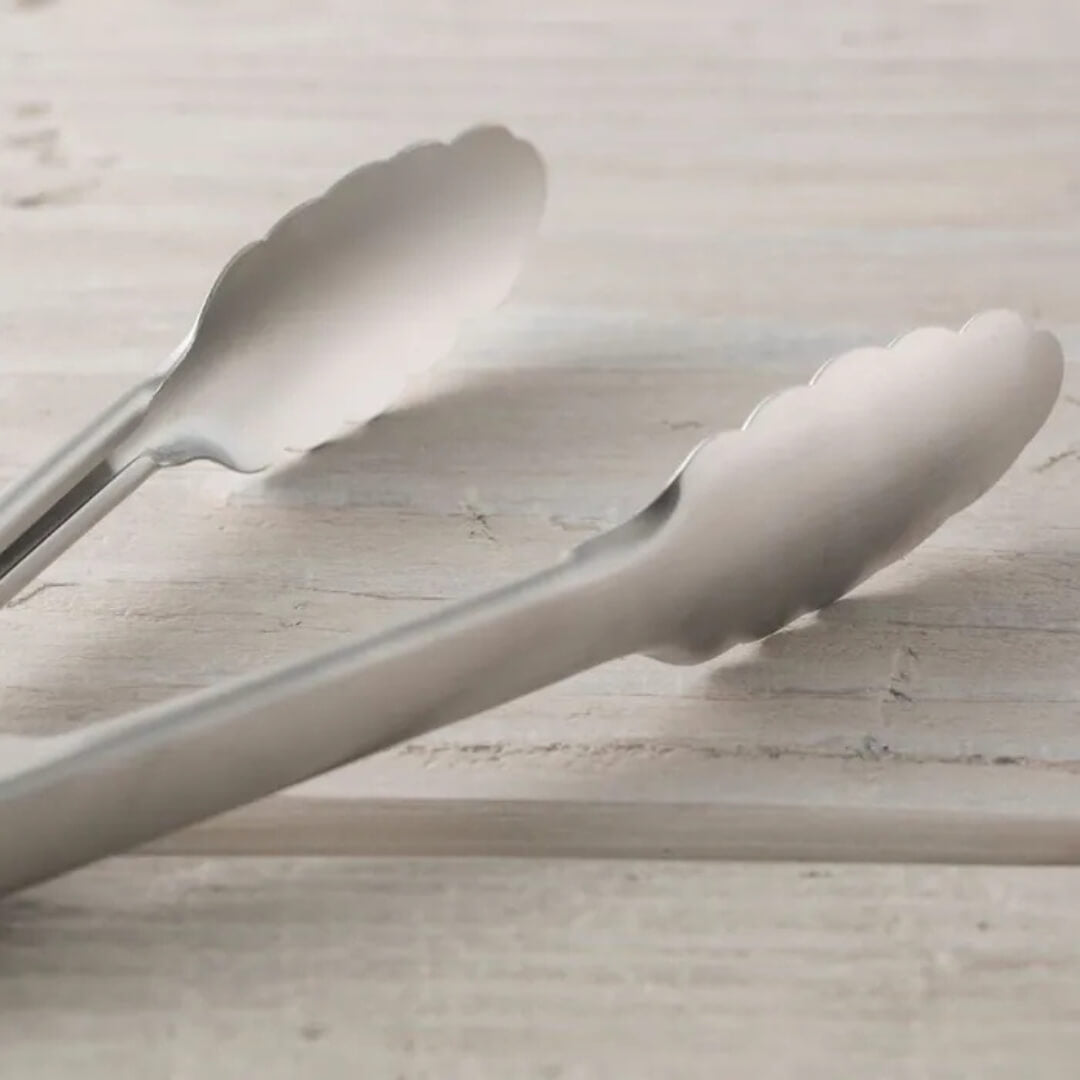 Kai Select 100 Lock Tongs 18cm