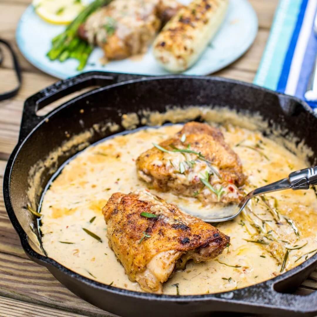 Lodge Dual Handle Pan