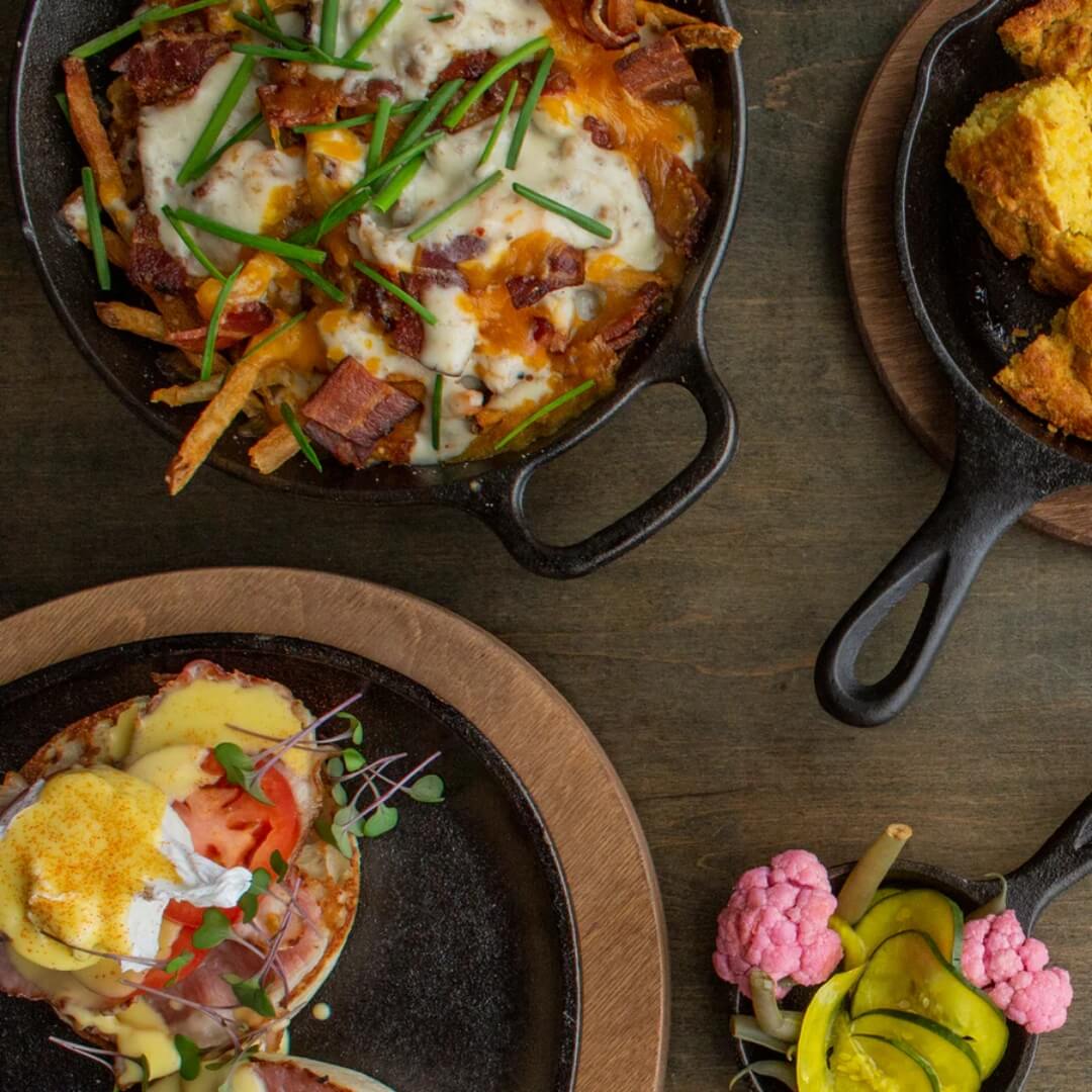 Lodge Dual Handle Pan