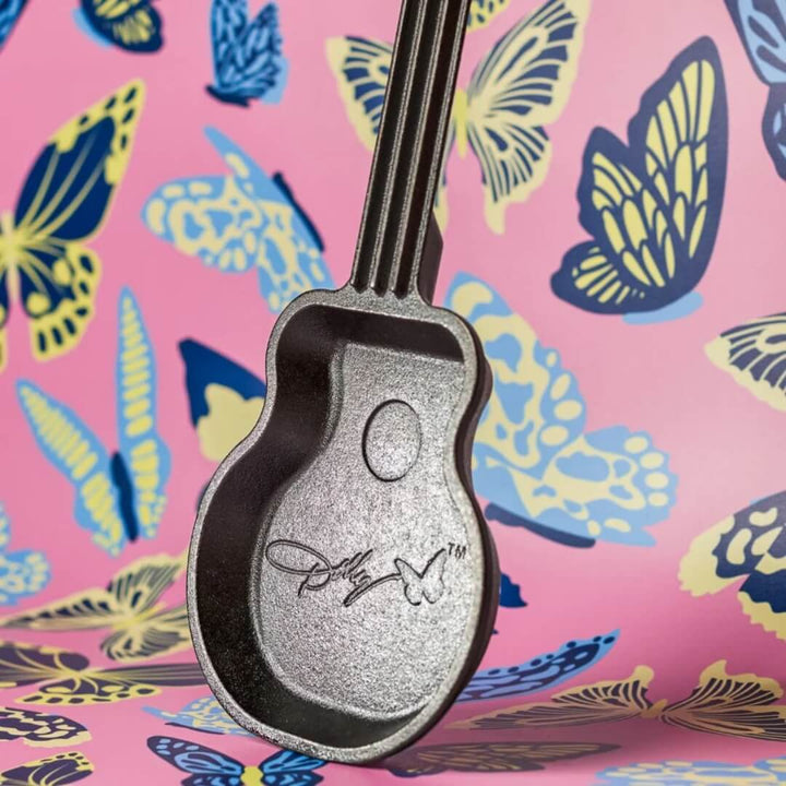 Lodge x Dolly Mini Rockstar Guitar Skillet 27cm