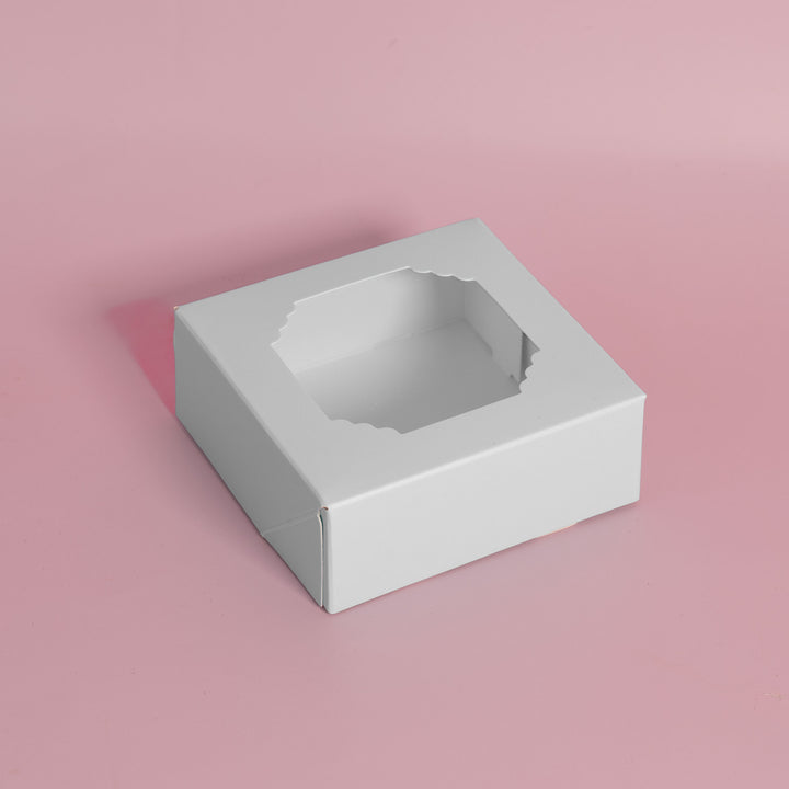 Papyrus Scalloped Small Treat Boxes 5pk