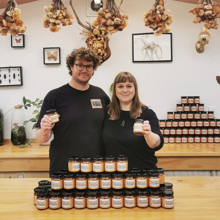 Rose's Chilli Crisp Mild Sauce 175g