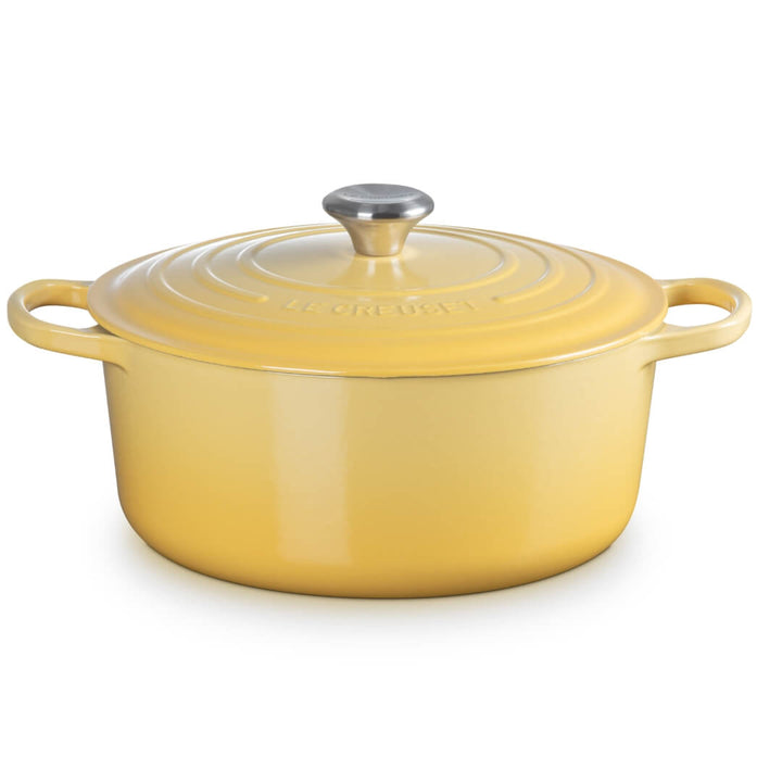 Le Creuset Signature Round Casserole Camomille