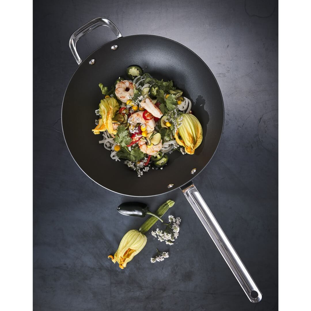 Scanpan Black Iron Carbon Steel Wok 30cm