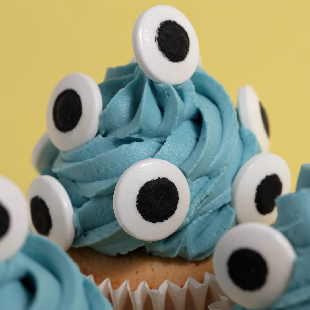 PME Jumbo Eyes Sprinkle Charms 25g