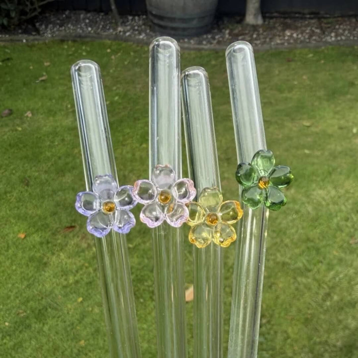 Sucker Wildflower Glass Straws 4-Pack