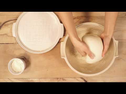 Emile Henry Round Bread Baker Charcoal